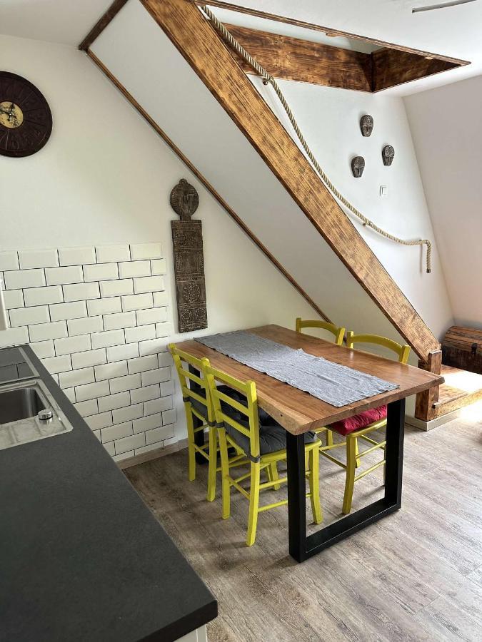 Luna Apartment